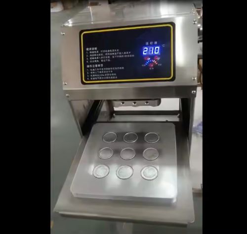 Ręczna maszyna do produkcji kubków kapsuł z kawą typu Nespresso